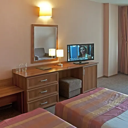 Real Hotel